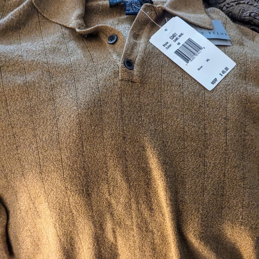 Geoffrey Beene Light Sweater